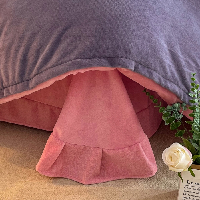 91家纺网 家纺一手货源 找家纺 优姿家纺 2022新款牛奶绒8斤双拼色绣花保暖四件套 中国风-粉