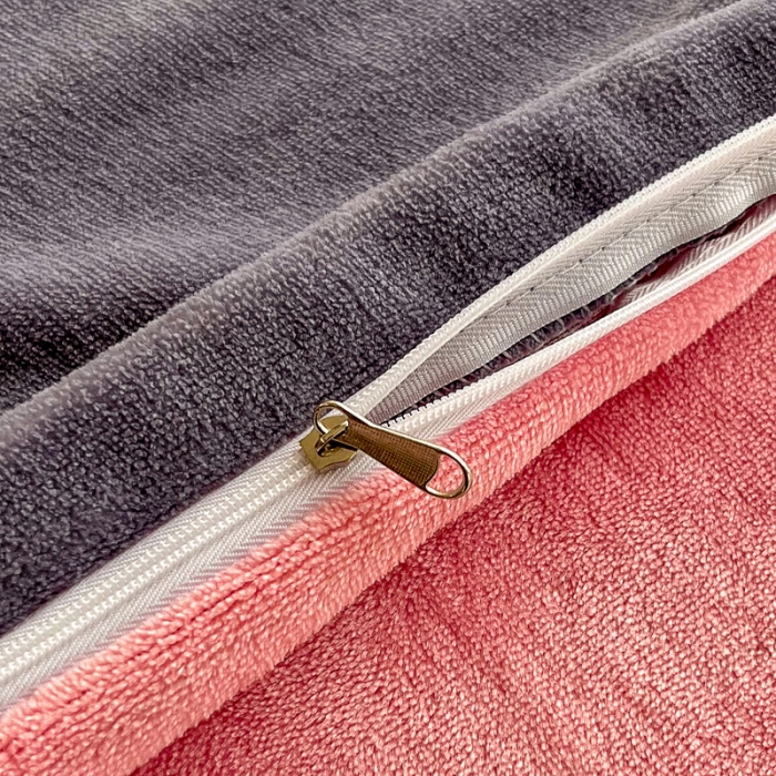 91家纺网 家纺一手货源 找家纺 优姿家纺 2022新款牛奶绒8斤双拼色绣花保暖四件套 中国风-粉