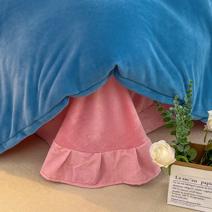 91家纺网 家纺一手货源 找家纺 优姿家纺 2022新款牛奶绒8斤双拼色绣花保暖四件套 中国风-粉+蓝