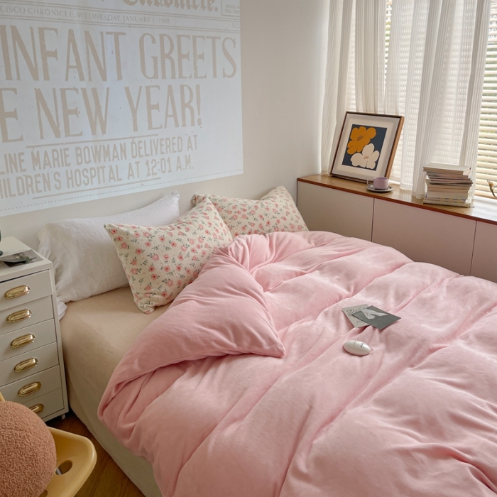 91家纺网 家纺一手货源 找家纺 （总）柚子2022新款ins混搭风牛奶绒小碎花套件