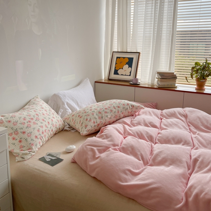 91家纺网 家纺一手货源 找家纺 （总）柚子2022新款ins混搭风牛奶绒小碎花套件