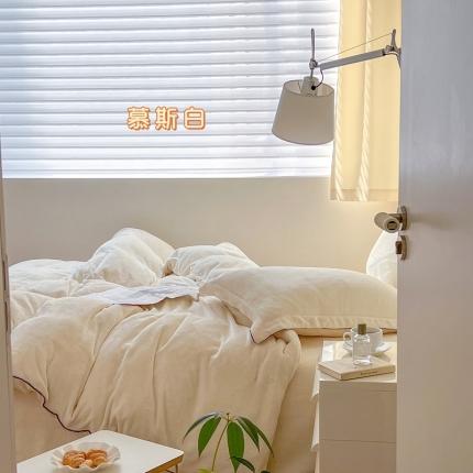 91家纺网 家纺一手货源 找家纺 总顾里家纺 新款Chic奶油嵌绳撞色牛奶绒四件套-第 一组