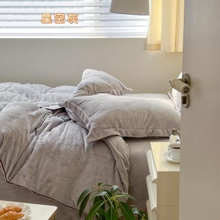 91家纺网 家纺一手货源 找家纺 总顾里家纺 新款Chic奶油嵌绳撞色牛奶绒四件套-第 一组