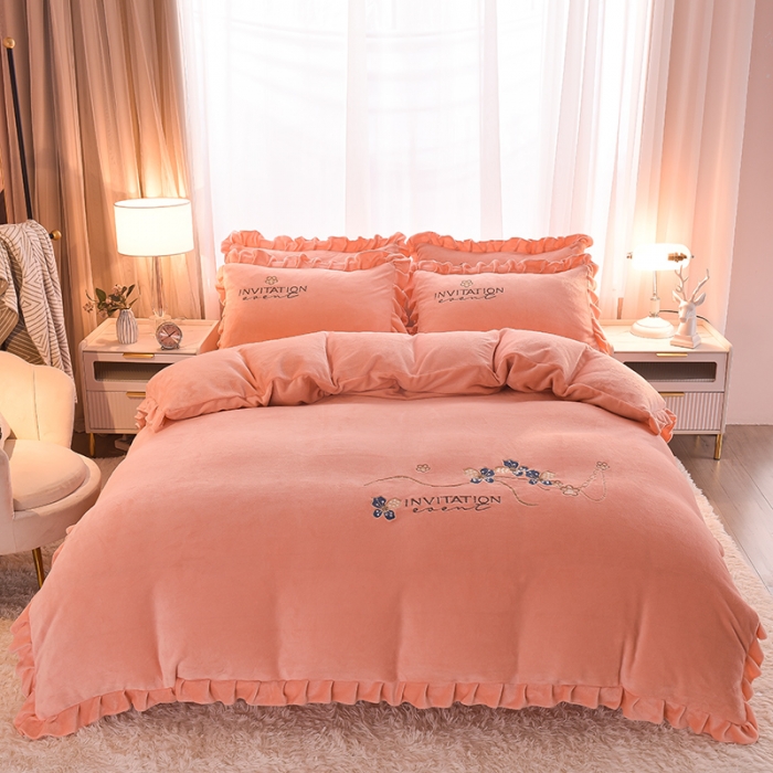 91家纺网 家纺一手货源 找家纺 畅畅家纺 2022新款韩版荷叶边刺绣牛奶绒四件套 一枝独秀-珊瑚粉