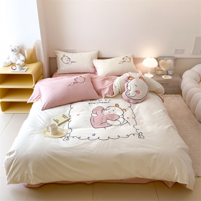 91家纺网 家纺一手货源 找家纺 （总）朗莎 2022新款迪士尼全棉水洗棉贴布绣四件套