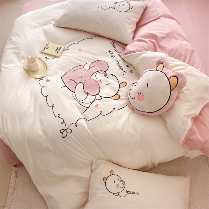 91家纺网 家纺一手货源 找家纺 （总）朗莎 2022新款迪士尼全棉水洗棉贴布绣四件套