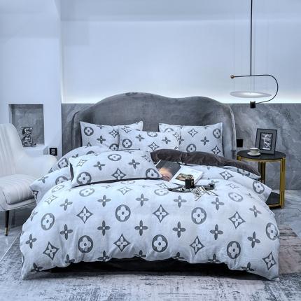 91家纺网 家纺一手货源 找家纺 （总）啊雅家居 2025新款雕花绒加宝宝绒四件套