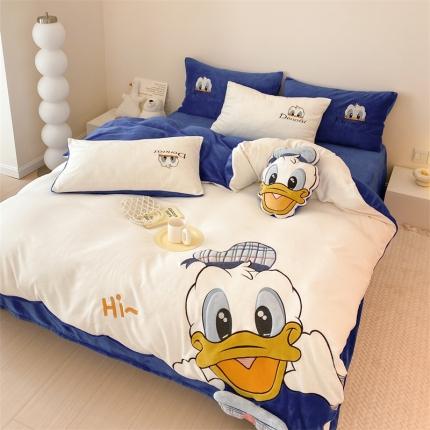 91家纺网 家纺一手货源 找家纺 （总）朗莎 2022新款迪士尼230g高克重牛奶绒四件套