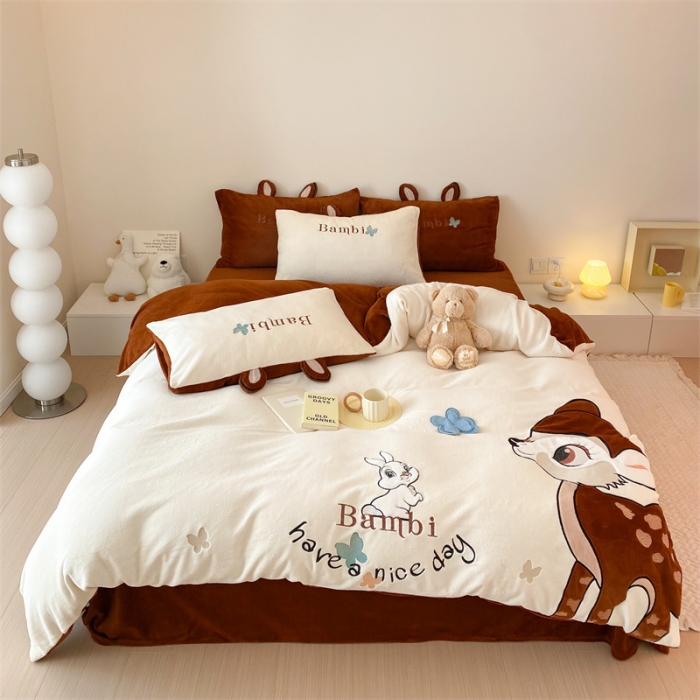 91家纺网 家纺一手货源 找家纺 朗莎 2022新款迪士尼230g高克重牛奶绒四件套 比比鹿