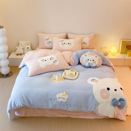 朗莎 2022新款迪士尼230g高克重牛奶绒四件套 憨憨熊