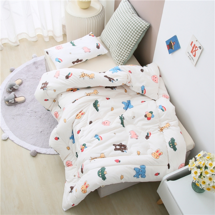 91家纺网 家纺一手货源 找家纺 艾佳宝贝婴儿绒幼儿园冬被仿鹅绒春秋被宝宝保暖加厚被动物世界白