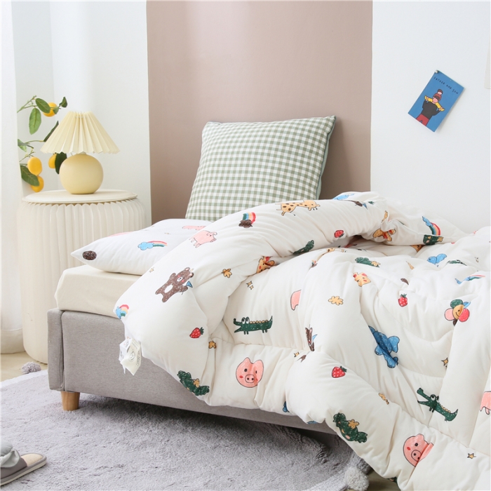 91家纺网 家纺一手货源 找家纺 艾佳宝贝婴儿绒幼儿园冬被仿鹅绒春秋被宝宝保暖加厚被动物世界白