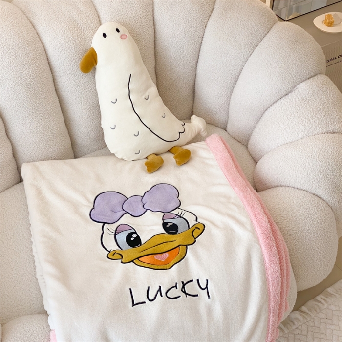 91家纺网 家纺一手货源 找家纺 朗莎 2022款迪士尼230g加厚羊羔绒牛奶绒立体贴布绣毛毯 黛丝