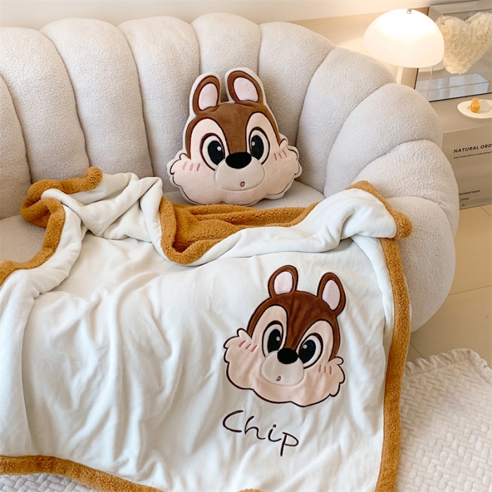 91家纺网 家纺一手货源 找家纺 朗莎 2022款迪士尼230g加厚羊羔绒牛奶绒立体贴布绣毛毯 奇奇蒂蒂