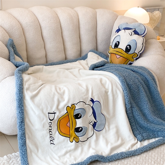 91家纺网 家纺一手货源 找家纺 朗莎 2022款迪士尼230g加厚羊羔绒牛奶绒立体贴布绣毛毯 唐老鸭