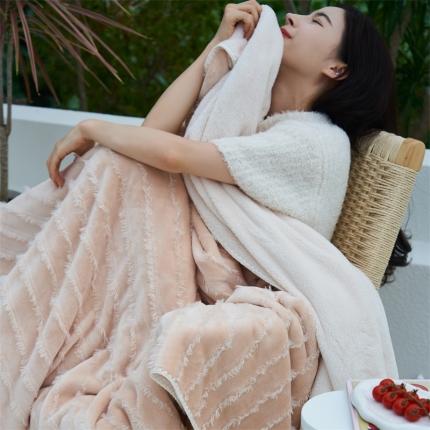 晨曦家纺 2022新款流苏款三角针毛毯 流苏-可可蛋奶