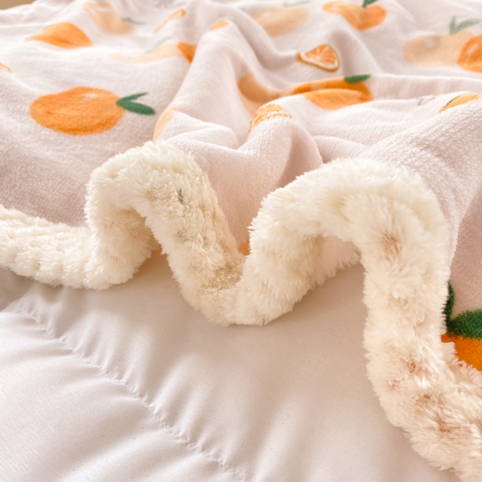 91家纺网 家纺一手货源 找家纺 绒兔兔 2022新款牛奶绒印花毯子 橙意满满