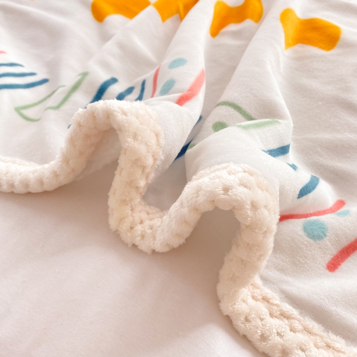 91家纺网 家纺一手货源 找家纺 绒兔兔 2022新款牛奶绒印花毯子 几何空间