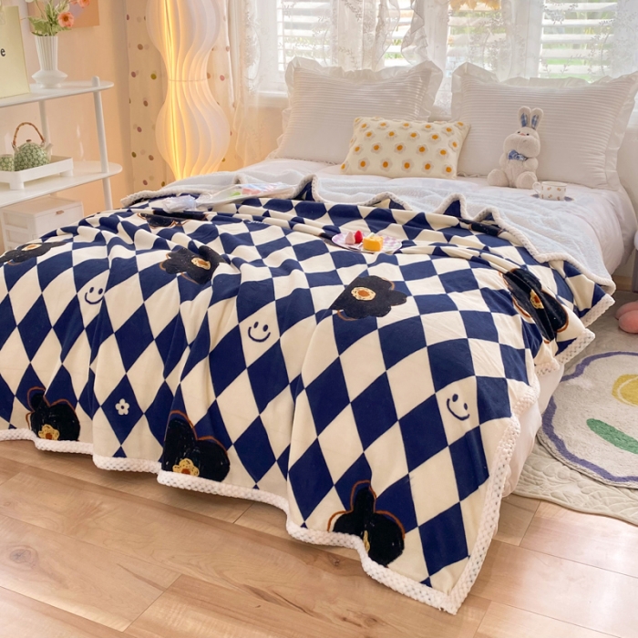 91家纺网 家纺一手货源 找家纺 绒兔兔 2022新款牛奶绒印花毯子 克莱尔