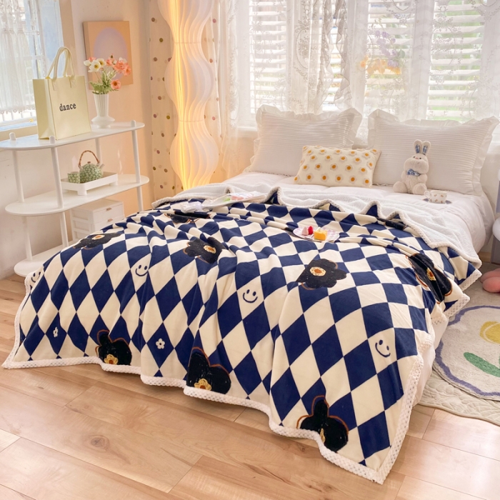 91家纺网 家纺一手货源 找家纺 绒兔兔 2022新款牛奶绒印花毯子 克莱尔