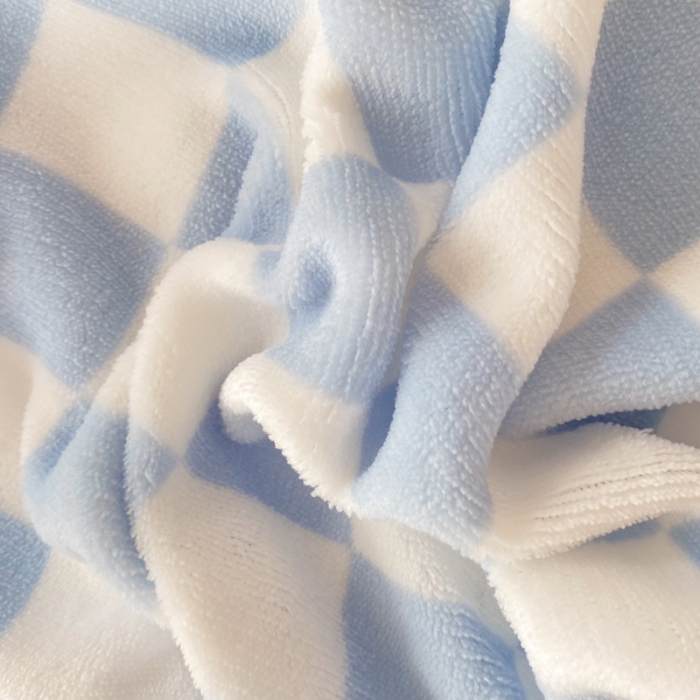 91家纺网 家纺一手货源 找家纺 绒兔兔 2022新款牛奶绒印花毯子 棋盘格-蓝