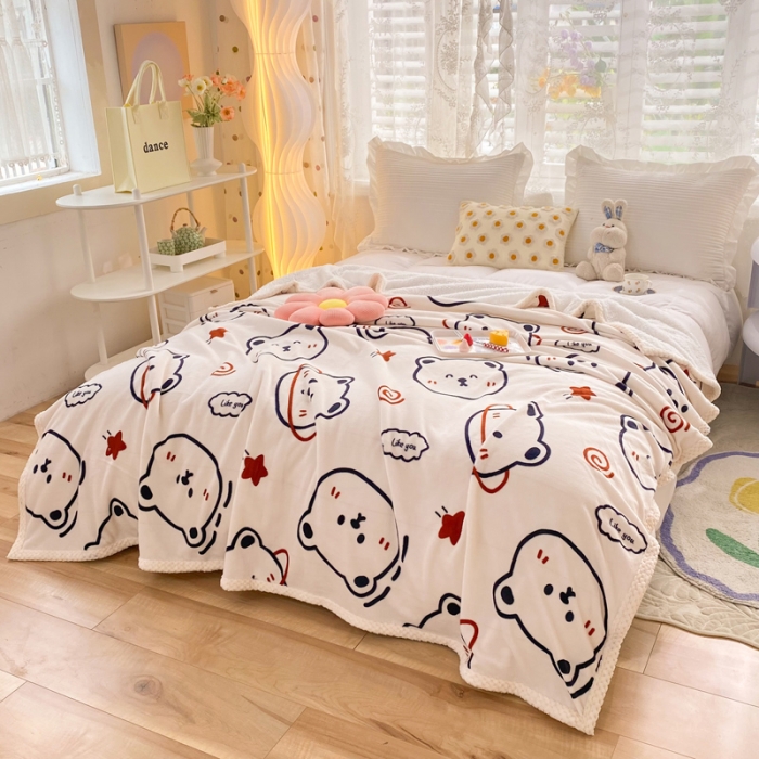 91家纺网 家纺一手货源 找家纺 绒兔兔 2022新款牛奶绒印花毯子 太空熊