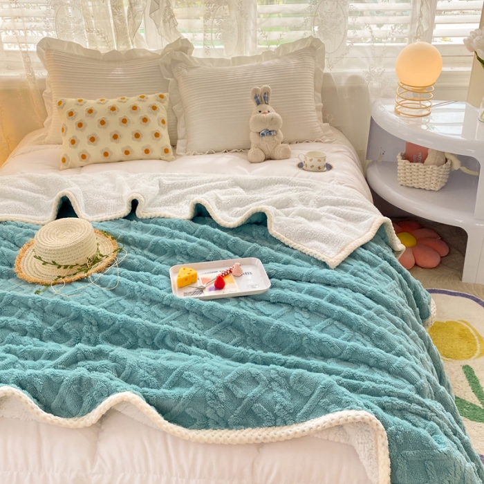 91家纺网 家纺一手货源 找家纺 （总）绒兔兔 2022新款舒棉绒毯子