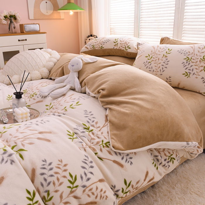 91家纺网 家纺一手货源 找家纺 芃成 2022新款加厚双面牛奶绒印花床品系列-四件套 春意盎然