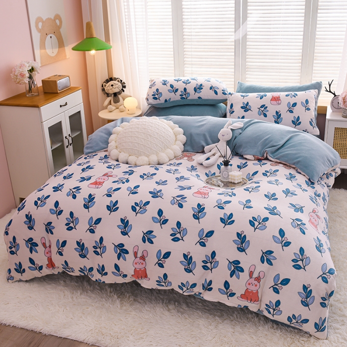 91家纺网 家纺一手货源 找家纺 芃成 2022新款加厚双面牛奶绒印花床品系列-四件套 菲菲兔