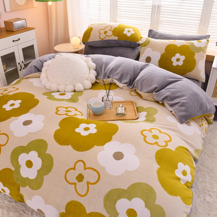 91家纺网 家纺一手货源 找家纺 芃成 2022新款加厚双面牛奶绒印花床品系列-四件套 静逸