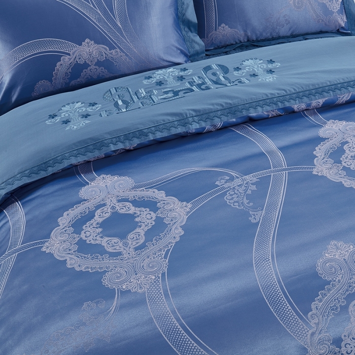 91家纺网 家纺一手货源 找家纺 卡迪亚 2022新款贡缎提花四件套 玛雅盛宴-琵琶蓝