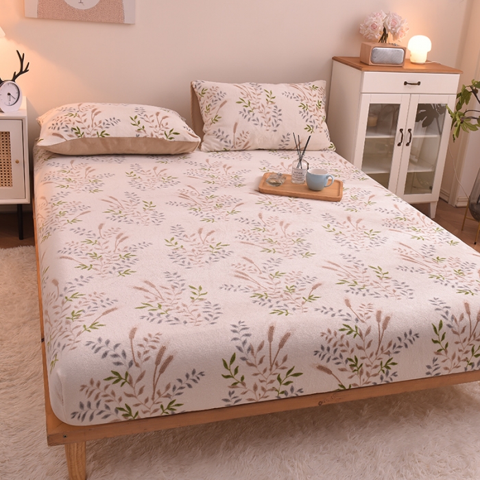 91家纺网 家纺一手货源 找家纺 芃成 2022新款加厚双面牛奶绒印花床品系列-单床笠 春意盎然