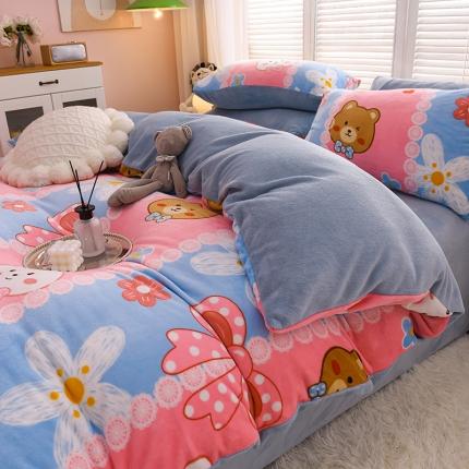 91家纺网 家纺一手货源 找家纺 芃成 2022新款加厚双面牛奶绒印花床品系列-单被套 小伙伴