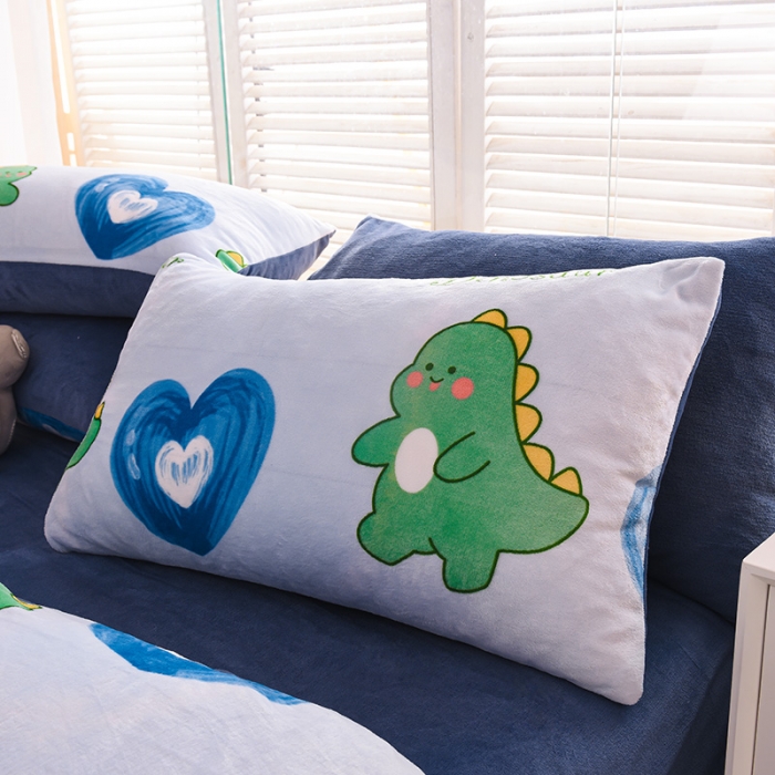 91家纺网 家纺一手货源 找家纺 芃成 2022新款加厚双面牛奶绒印花床品系列-单被套 爱心恐龙