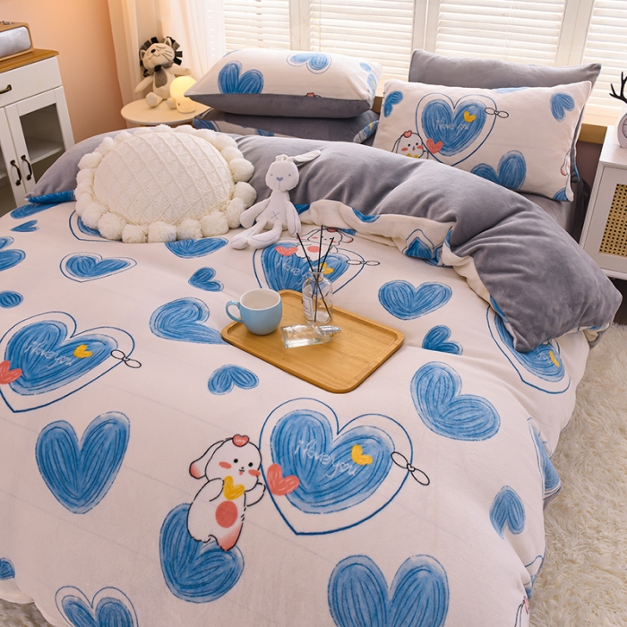 91家纺网 家纺一手货源 找家纺 芃成 2022新款加厚双面牛奶绒印花床品系列-单被套 爱心兔