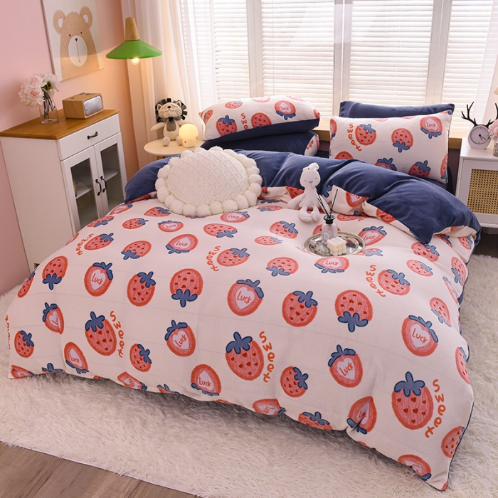 91家纺网 家纺一手货源 找家纺 芃成 2022新款加厚双面牛奶绒印花床品系列-单被套 草莓奶昔