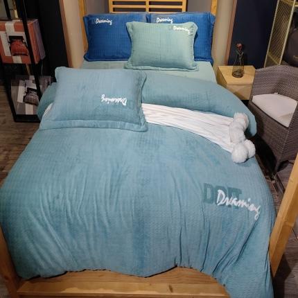 91家纺网 家纺一手货源 找家纺 （总）玖玖爱2022新款阳离子千鸟格加厚提花绒四件套