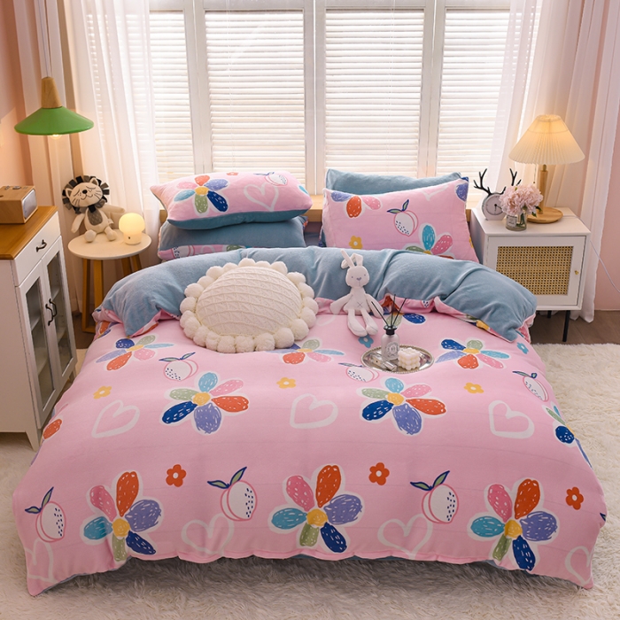 91家纺网 家纺一手货源 找家纺 芃成 2022新款加厚双面牛奶绒印花床品系列-单被套 初恋小事