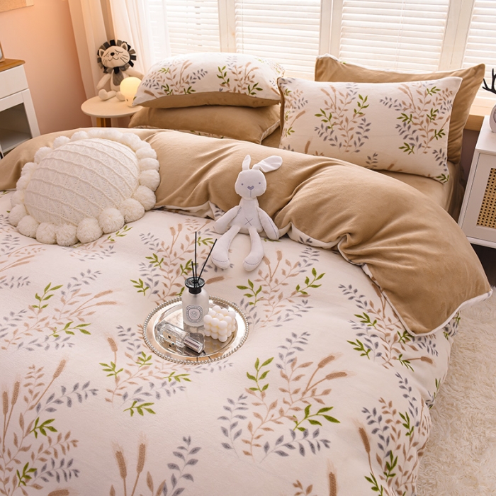 91家纺网 家纺一手货源 找家纺 芃成 2022新款加厚双面牛奶绒印花床品系列-单被套 春意盎然