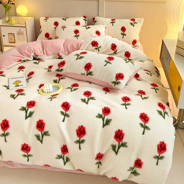 91家纺网 家纺一手货源 找家纺 澳梵 2022新款小颗粒美丽绒牛奶绒四件套 清晨玫瑰