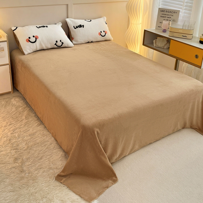 91家纺网 家纺一手货源 找家纺 澳梵 2022新款小颗粒美丽绒牛奶绒四件套 小美好