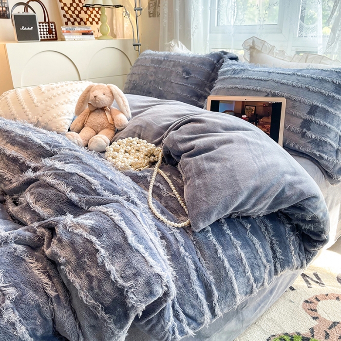 91家纺网 家纺一手货源 找家纺 HL原创 2022新款流苏牛奶绒四件套 牛仔蓝