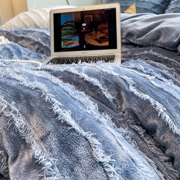 91家纺网 家纺一手货源 找家纺 HL原创 2022新款流苏牛奶绒四件套 牛仔蓝