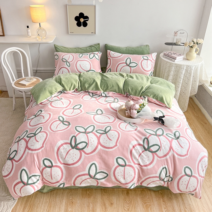 91家纺网 家纺一手货源 找家纺 澳梵 2022新款牛奶绒印花四件套 多肉桃桃