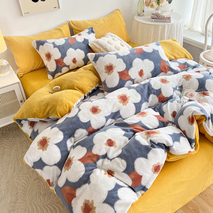 91家纺网 家纺一手货源 找家纺 澳梵 2022新款牛奶绒印花四件套 花舞