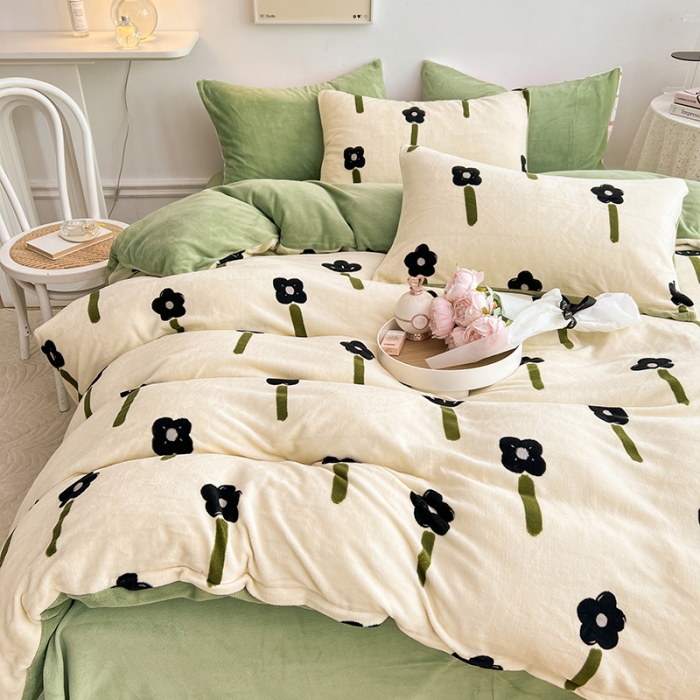 91家纺网 家纺一手货源 找家纺 澳梵 2022新款牛奶绒印花四件套 花枝