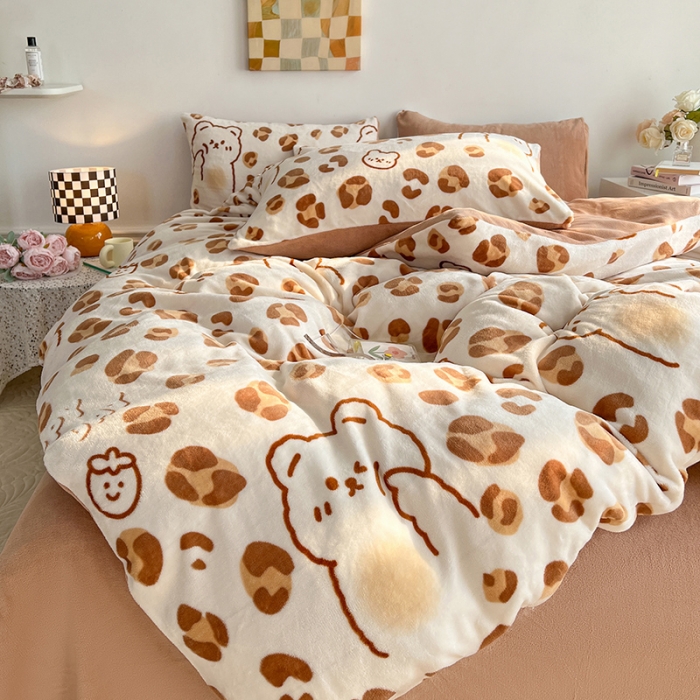 91家纺网 家纺一手货源 找家纺 澳梵 2022新款牛奶绒印花四件套 咖啡旋律