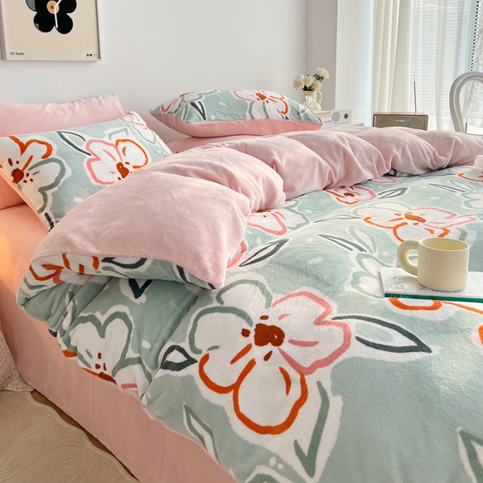 91家纺网 家纺一手货源 找家纺 澳梵 2022新款牛奶绒印花四件套 蔷薇