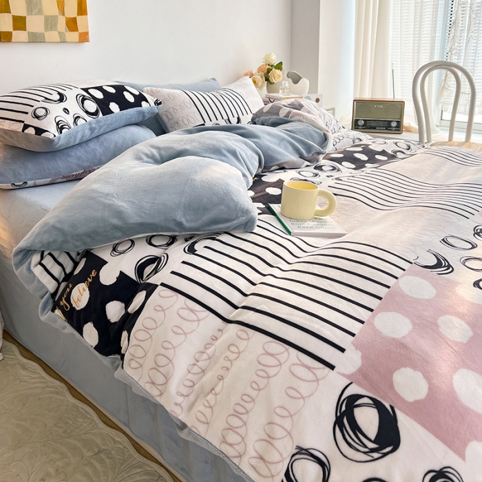 91家纺网 家纺一手货源 找家纺 澳梵 2022新款牛奶绒印花四件套 时光