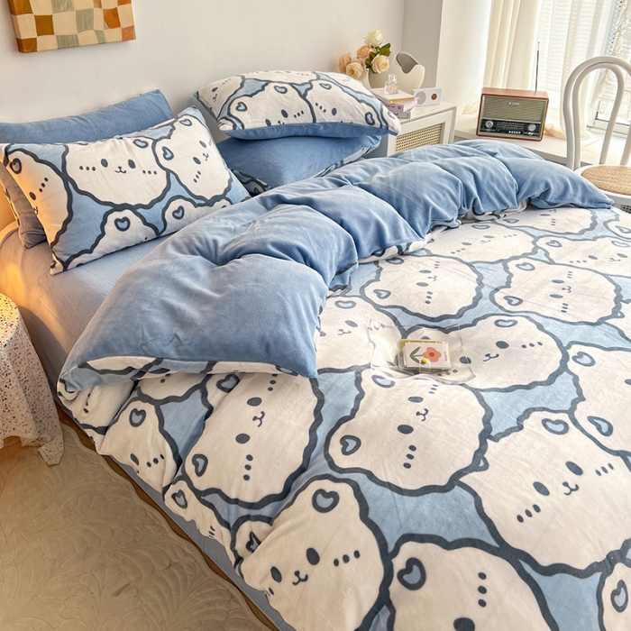 91家纺网 家纺一手货源 找家纺 澳梵 2022新款牛奶绒印花四件套 甜品小熊